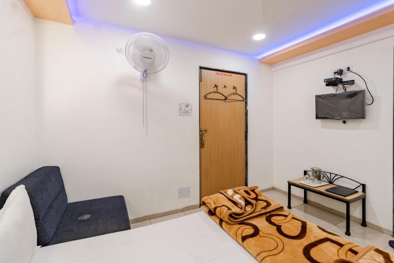 Hotel Vyankatesh & Pure Veg Restaurant Mahābaleshwar Kültér fotó
