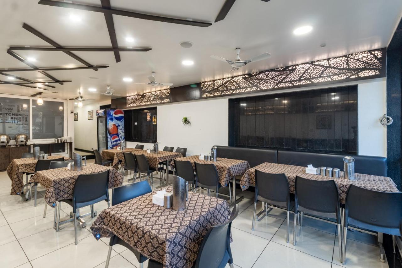 Hotel Vyankatesh & Pure Veg Restaurant Mahābaleshwar Kültér fotó
