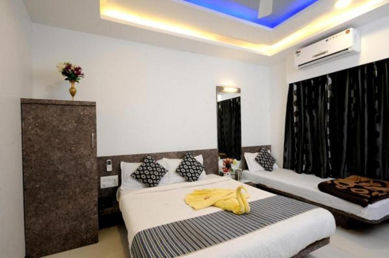 Hotel Vyankatesh & Pure Veg Restaurant Mahābaleshwar Kültér fotó